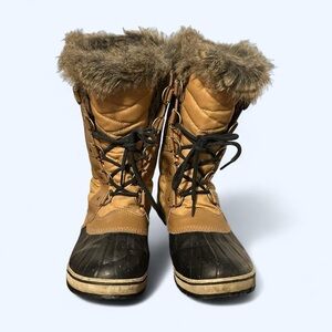 Sorel Tan and Black Winter Boots